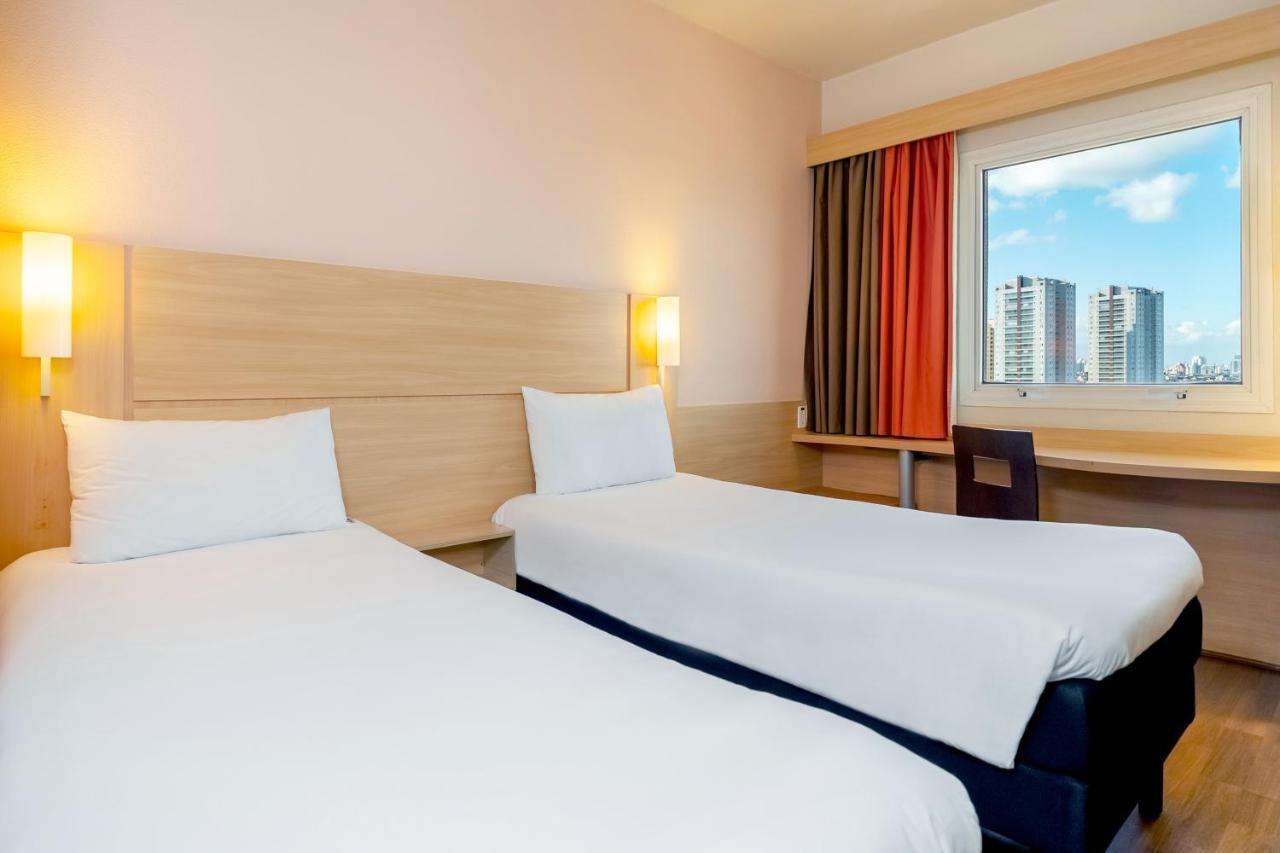 Ibis Sao Paulo Interlagos Buitenkant foto